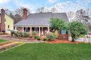 6833 Charette Court sold home in Charlotte, SC