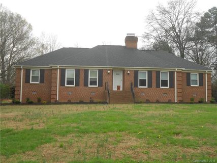 900 Memory Lane sold home in Rolling Hills, Monroe, NC