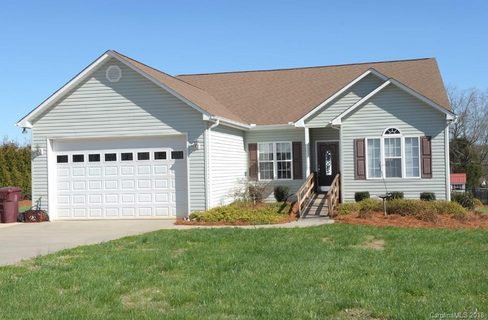 115 Meadow Lake Drive sold home in Goodman Lake Meadows, Salisbury, NC