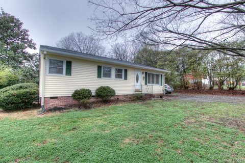 910 Timberlane Drive