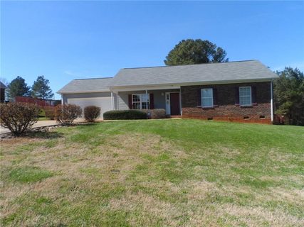 1748 Redberry Lane
