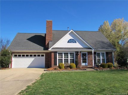 3912 Summerhill Court
