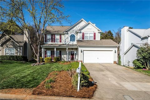 2408 Thornfield Road sold home in Deercreek, Charlotte, NC