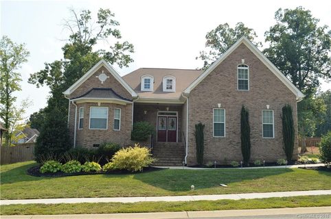 206 Delancy Street 63