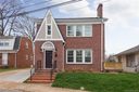 2032 Oaklawn Avenue sold home in Charlotte, SC