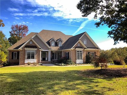 107 Spinnaker Bay Lane sold home in Masons Crossing, Lake Wylie, SC