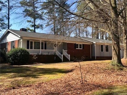 410 Spring Lake Drive sold home in Fairway Park, Monroe, NC