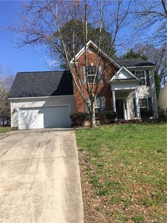 10724 Northwoods Forest Drive sold home in Northwoods forest, Charlotte, NC