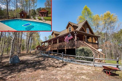 303 Rock Ridge Road sold home in Ridgeview, Mill Spring, NC