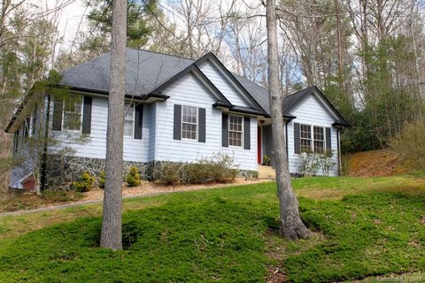 140 Hillside Drive 28 sold home in Hillside Estates, Swannanoa, NC
