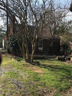 2000 Arnold Drive 28
