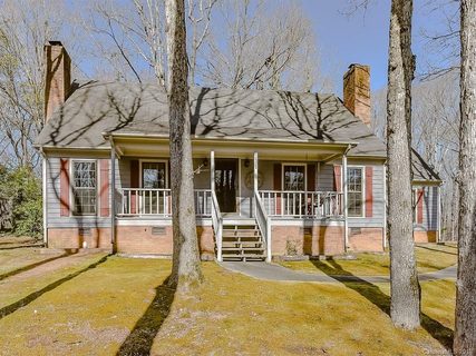 10202 Rocking Chair Road sold home in Hearthstone, Matthews, NC
