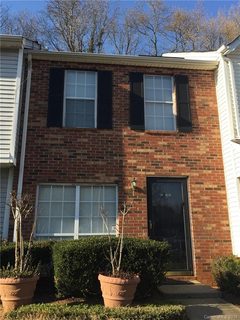 6133 Windsor Gate Lane sold townhome in Windsor Grove Homes, Charlotte, NC
