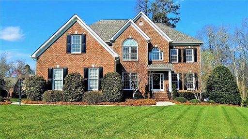 6720 Wesley Glen Drive sold home in The Glen At Wesley Oaks, Waxhaw, NC