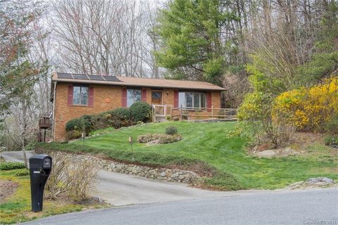 12 Laurel Forest Drive