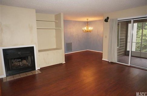2221 6th Street sold condo in Mallard Cove, Hickory, NC
