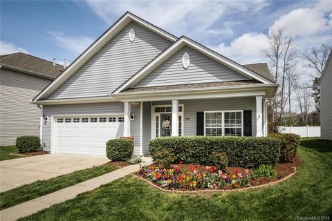 829 Traditions Park Drive