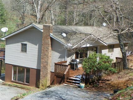497 Mountain Haven Drive sold home in Mountain Haven Estates, Mars Hill, NC