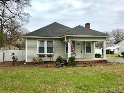 36 Bluff Avenue