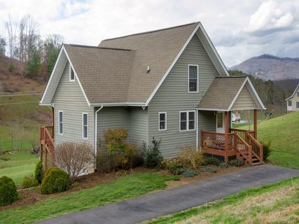 266 Dogwood Circle sold home in Rolling Hills Estates, Burnsville, NC