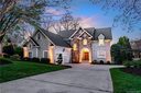 21910 Satilla Drive sold home in Cornelius, SC