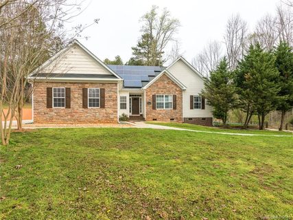 15437 Logan Grove Road sold home in Dogwood, Charlotte, NC