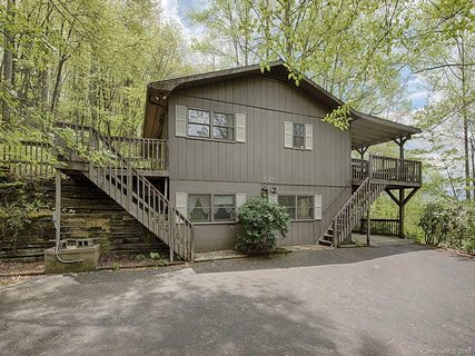 587 Apple Tree Court 45