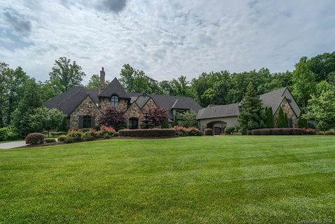 8642 Arbor Oaks Circle sold home in Arbor Oaks, Concord, NC