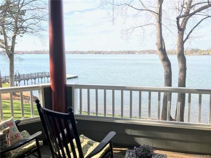 347 Northwest Drive sold condo in Edgewater, Davidson, NC