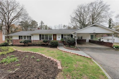 1040 Paramount Circle