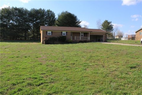 412 Alan Drive sold home in Greyfield, Kings Mountain, NC
