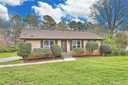 7460 Apple Creek Drive sold home in Mint Hill, SC