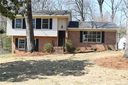 7016 Flintrock Road sold home in Charlotte, SC