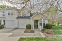 6664 Vlosi Drive sold home in Charlotte, SC