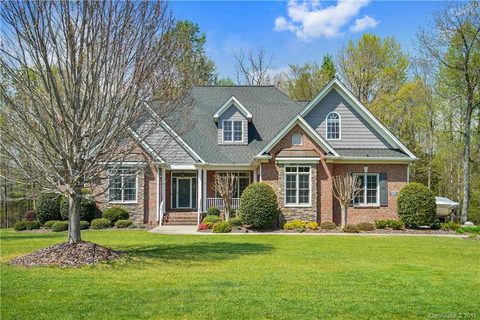 5724 Natoma Road sold home in Masons Crossing, Lake Wylie, SC