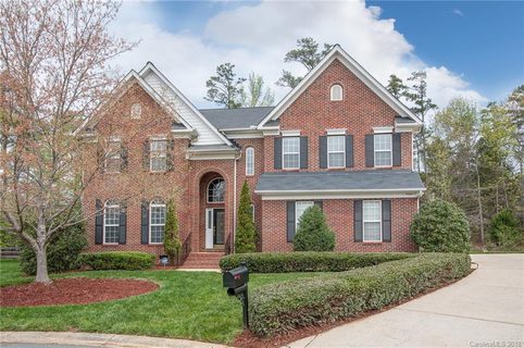 8900 Leitrim Court sold home in Kingston Forest, Charlotte, NC