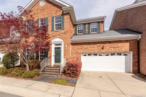 9405 Bonnie Briar Circle 803