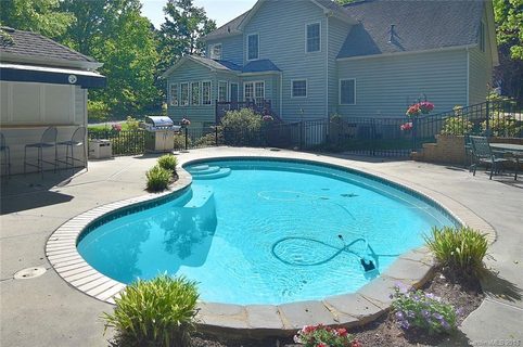11159 Scullers Run sold home in Watertrace, Tega Cay, SC