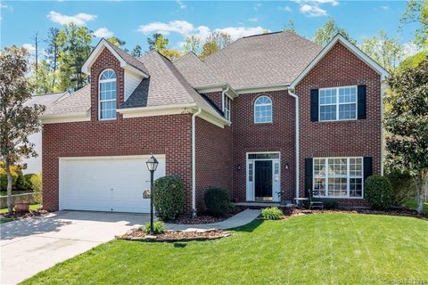 Previously sold for $283,500