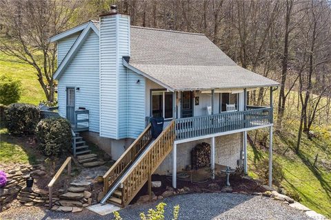 33 Homestead Drive