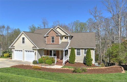 Previously sold for $570,000