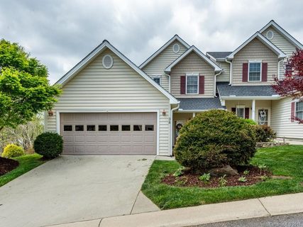 38 Viera Drive sold townhome in Fernstone Village, Swannanoa, NC