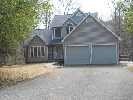 874 Plantation Drive sold home in Plantation Point, Marion, NC