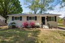2717 Cedarhurst Drive sold home in Charlotte, SC