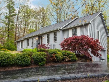 128 Eastmoor Drive