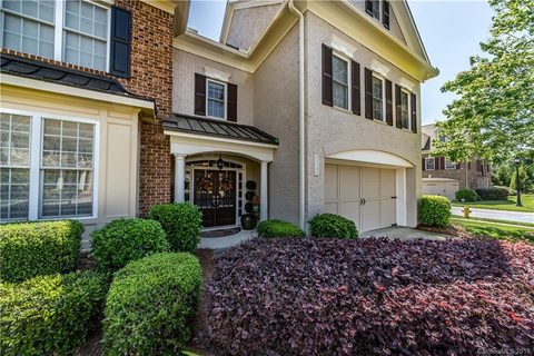 11704 Easthampton Circle sold home in The Gates at Bridgehampton, Charlotte, NC