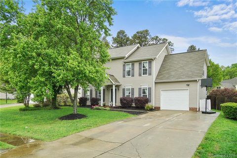 3942 Huntmeadow Drive sold home in Turnberry, Charlotte, NC
