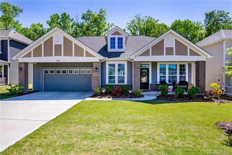 1362 Kings Grove Drive sold home in Kings Grove, York, SC