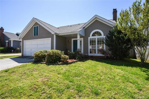 12205 Dolomite Drive B2 sold home in Woodside Village, Pineville, NC