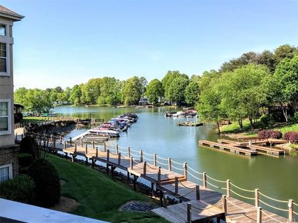 104 Pier 33 Drive 302